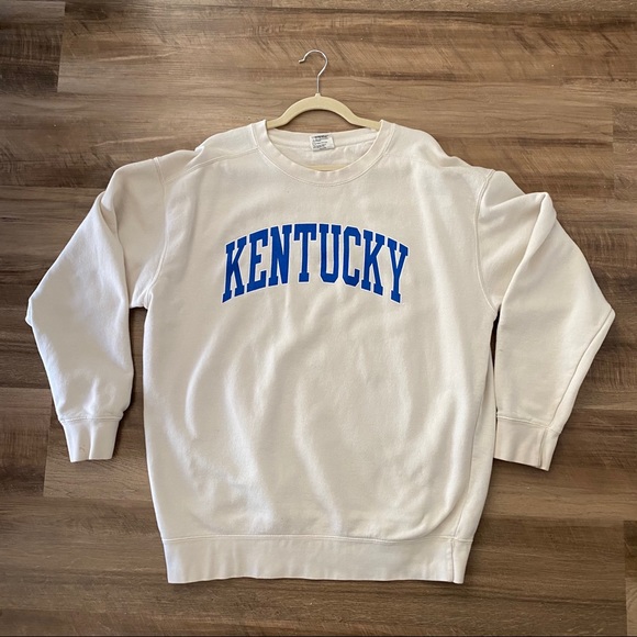 Comfort Colors Tops - pale yellow/cream University of Kentucky crewneck